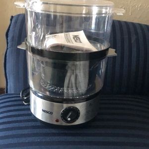 Electric food steamer